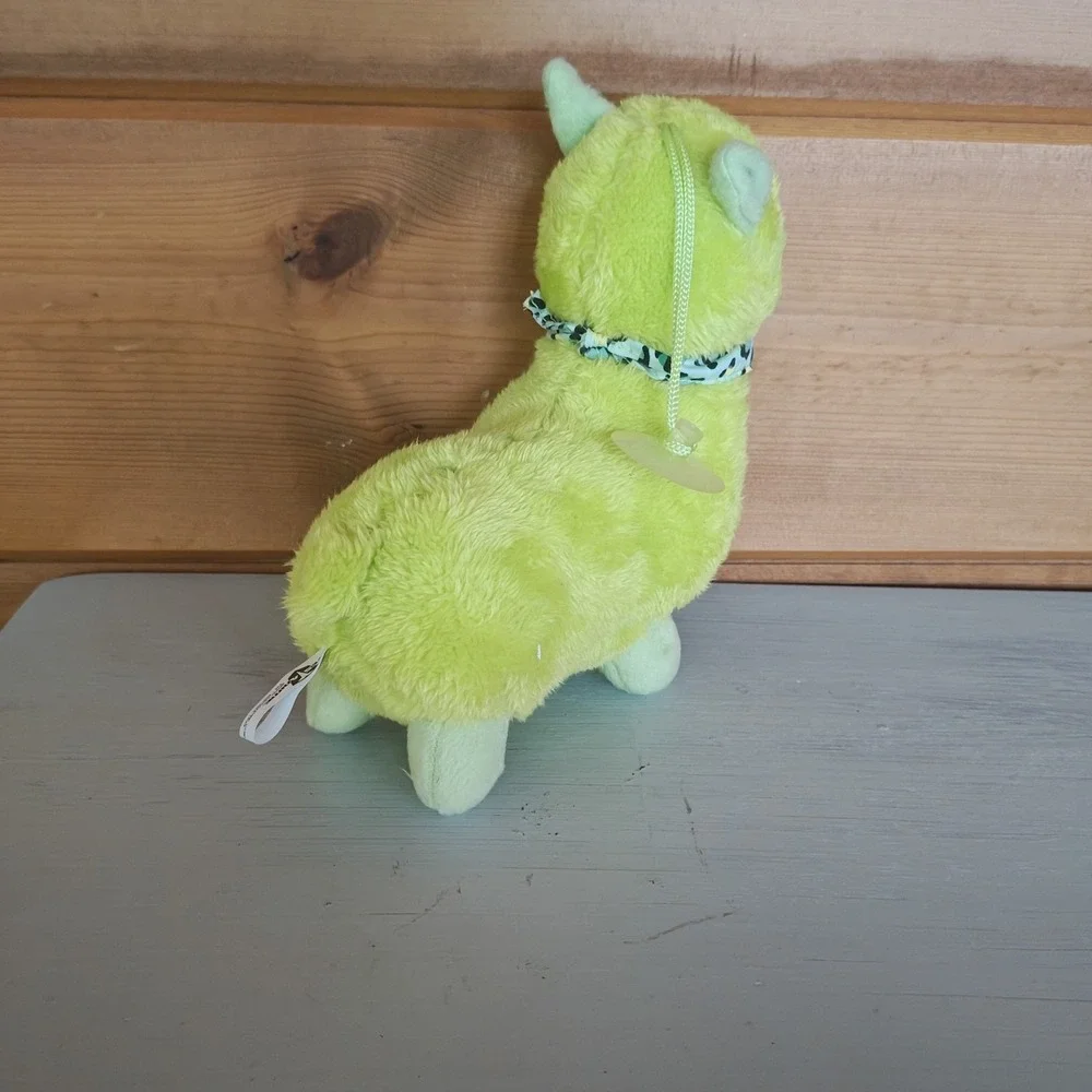 Green Llama Small Stuffed‎ Animal Plush Toy with Patterned Scarf Yes Anime E2